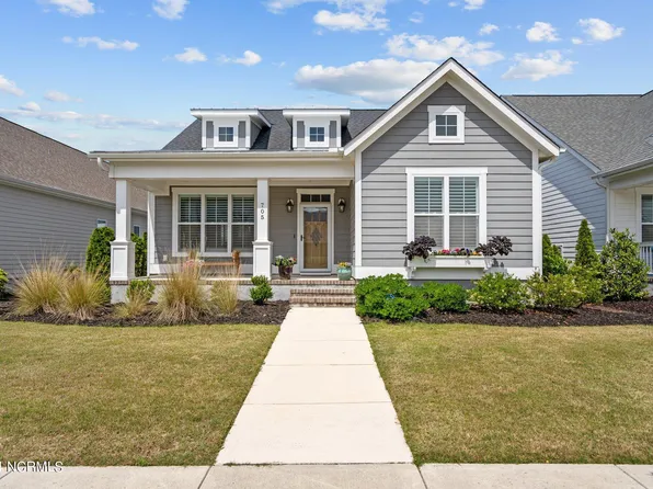 705 Wharton Avenue, Wilmington, NC 28412