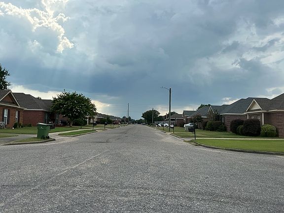 4th image of 6944 Sandfield Dr