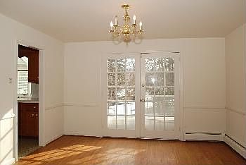 2nd image of 608 Sumneytown Pike
