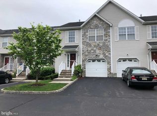 20 Edith Dr #2320, Somerset, NJ 08873