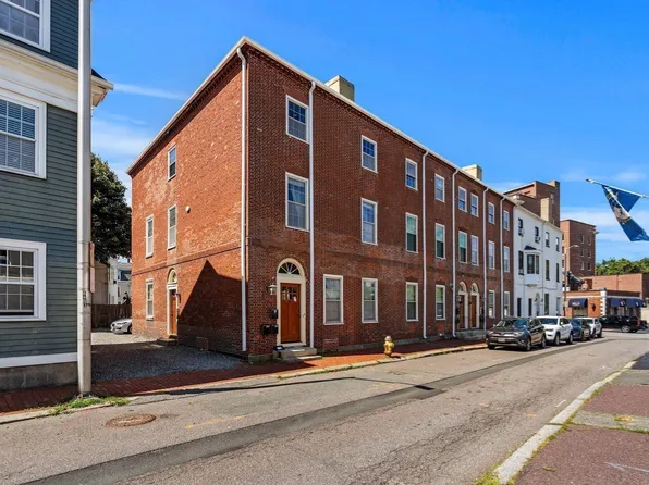 10 Union St #3, Salem, MA 01970