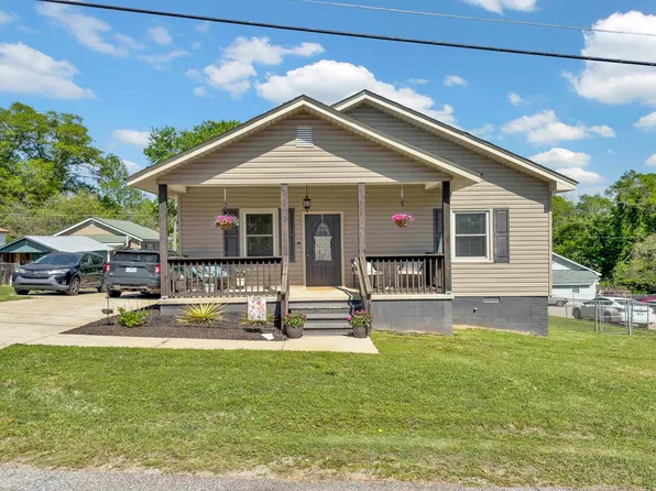 425 River St, Converse, SC 29329