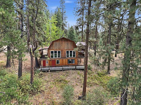 3rd image of 25 Bull Pine Rd