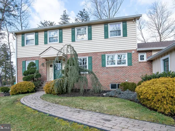 2366 Walton Rd, Huntingdon Valley, PA 19006