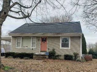 106 E Parkview Dr, Hopkinsville, KY 42240