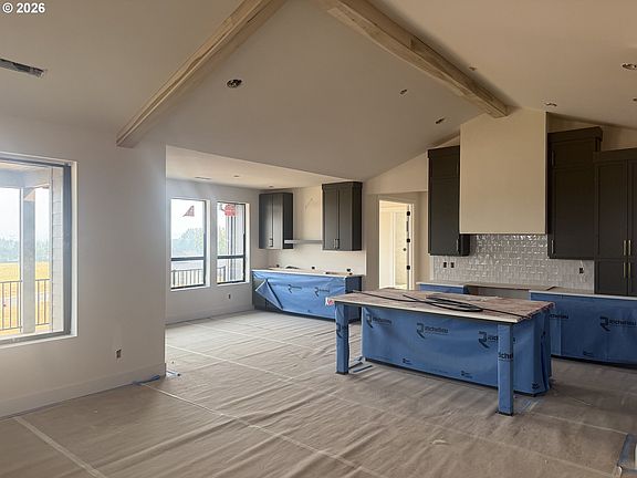 4th image of 15001 Pomidor Pl