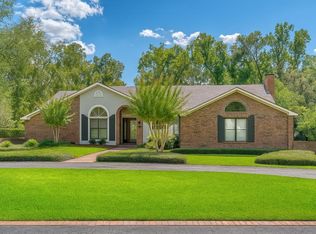 787 Lake Laurie Dr, Valdosta, GA 31605