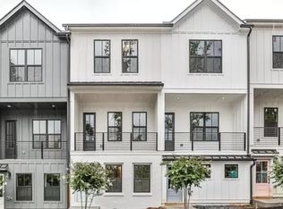 139 Pacer Pl, Atlanta, GA 30342