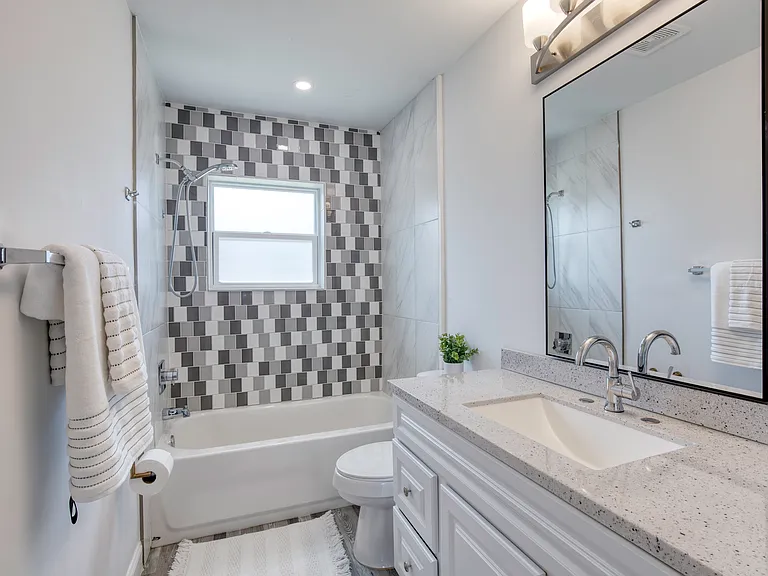 130 Harrison Rd — Photo 26