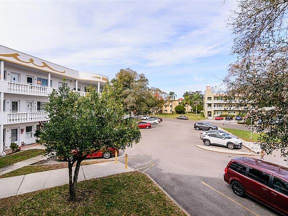 2nd image of 2429 Ecuadorian Way APT 33