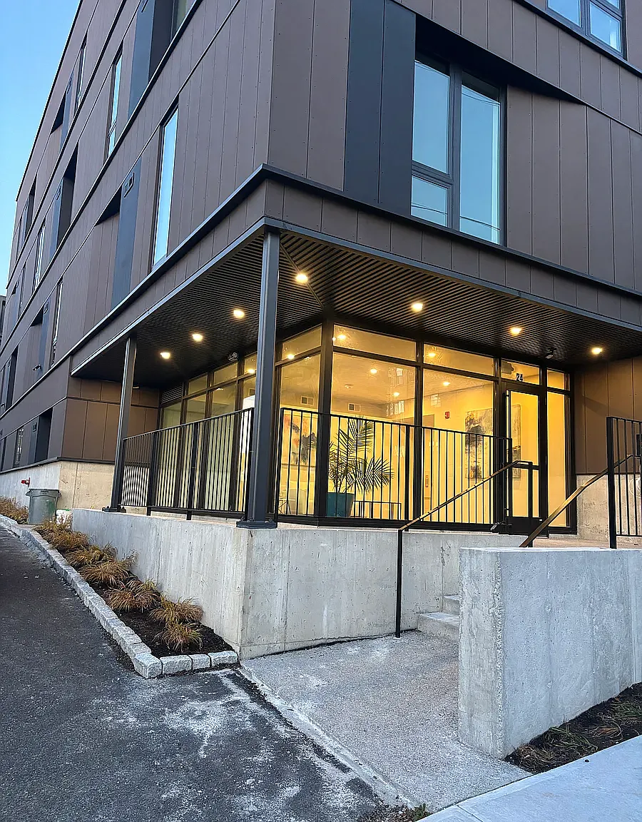 1 bed, 725 sqft, $2,250 — Photo 4