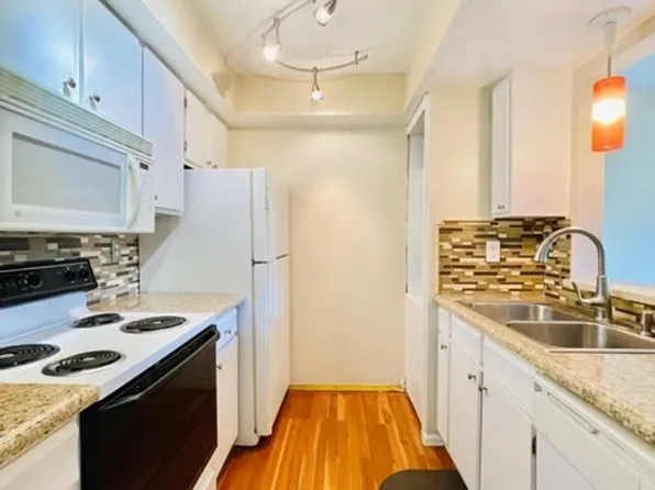 3550 S Harlan St Unit 12-298, Denver, CO 80235