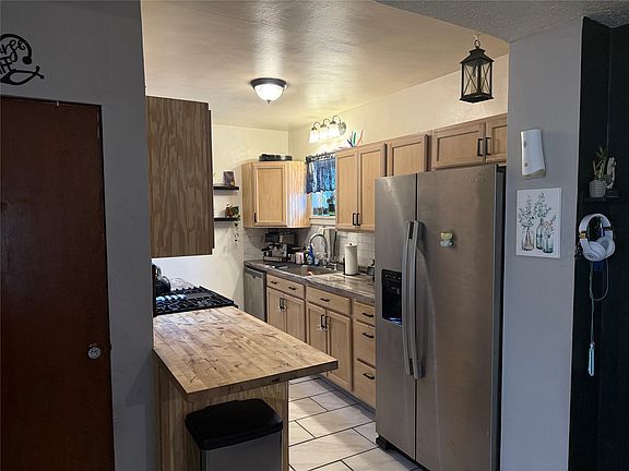 4th image of 430 Chautauqua Blvd