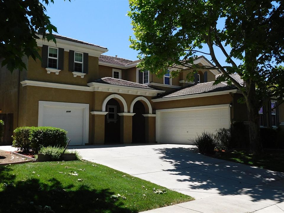 1st image of 1532 Paddington Way