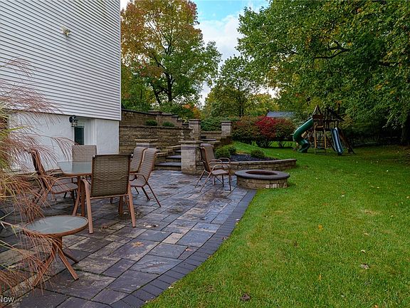 4th image of 11583 Cherokee Ln