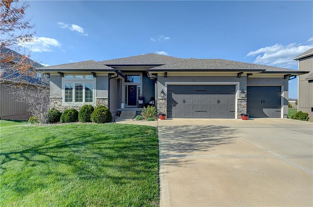 17360 NW 130th Ter, Platte City, MO 64079 Zillow