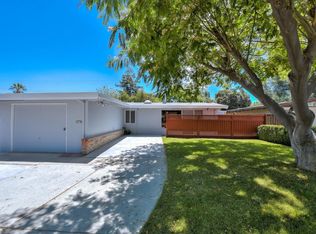 874 Lakeknoll Dr, Sunnyvale, CA 94089