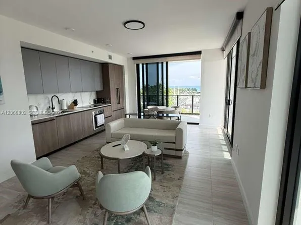 580 72nd St #602, Miami Beach, FL 33141