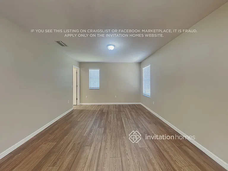 7392 Hunters Greene Cir — Photo 11
