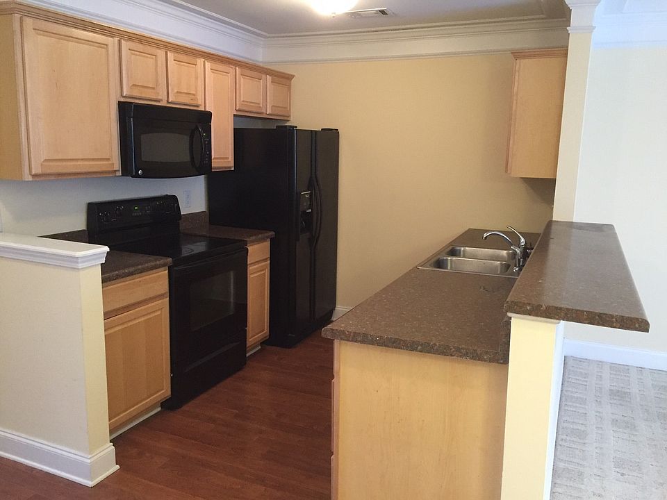 1st image of 5550 Stonewood Ct