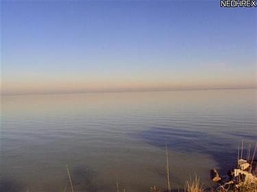 4th image of 37599 Lake Shore Blvd