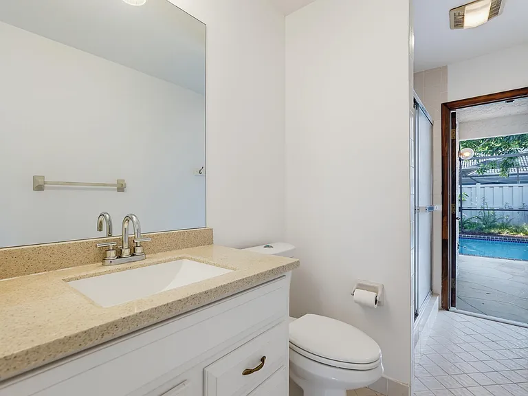 6846 Bianchini Cir — Photo 11