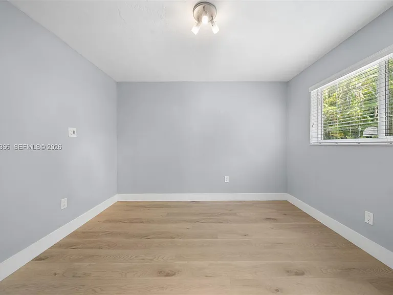 6330 SW 79th St #4 — Photo 6