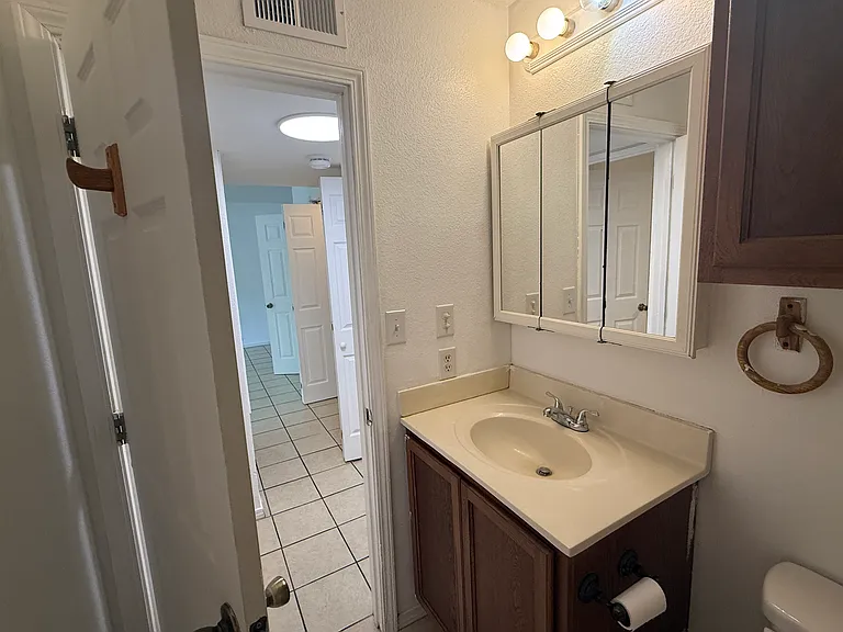234 Adcock Rd #J — Photo 16