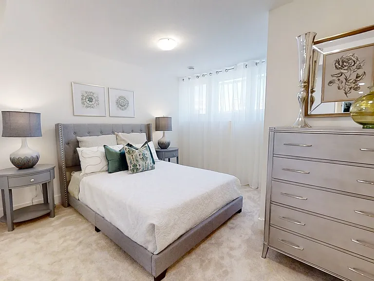 234 Edgevalley Rd #82 — Photo 8