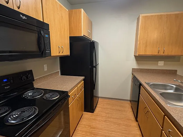 585 E 14th Ave #7 — Photo 11
