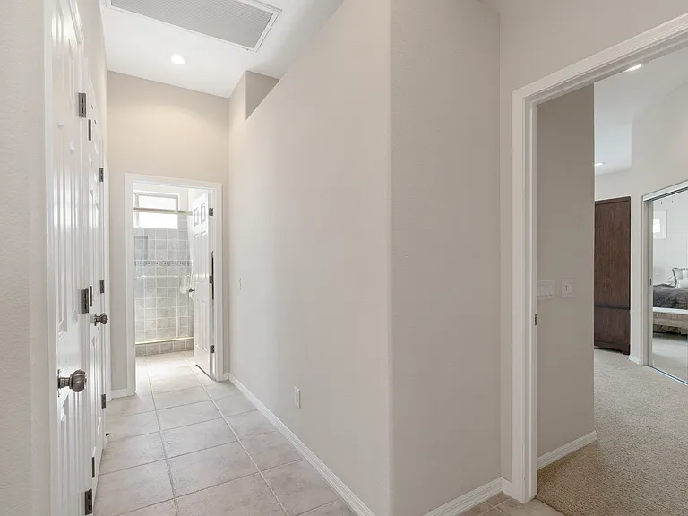 10 Chatmoss Rd — Photo 14