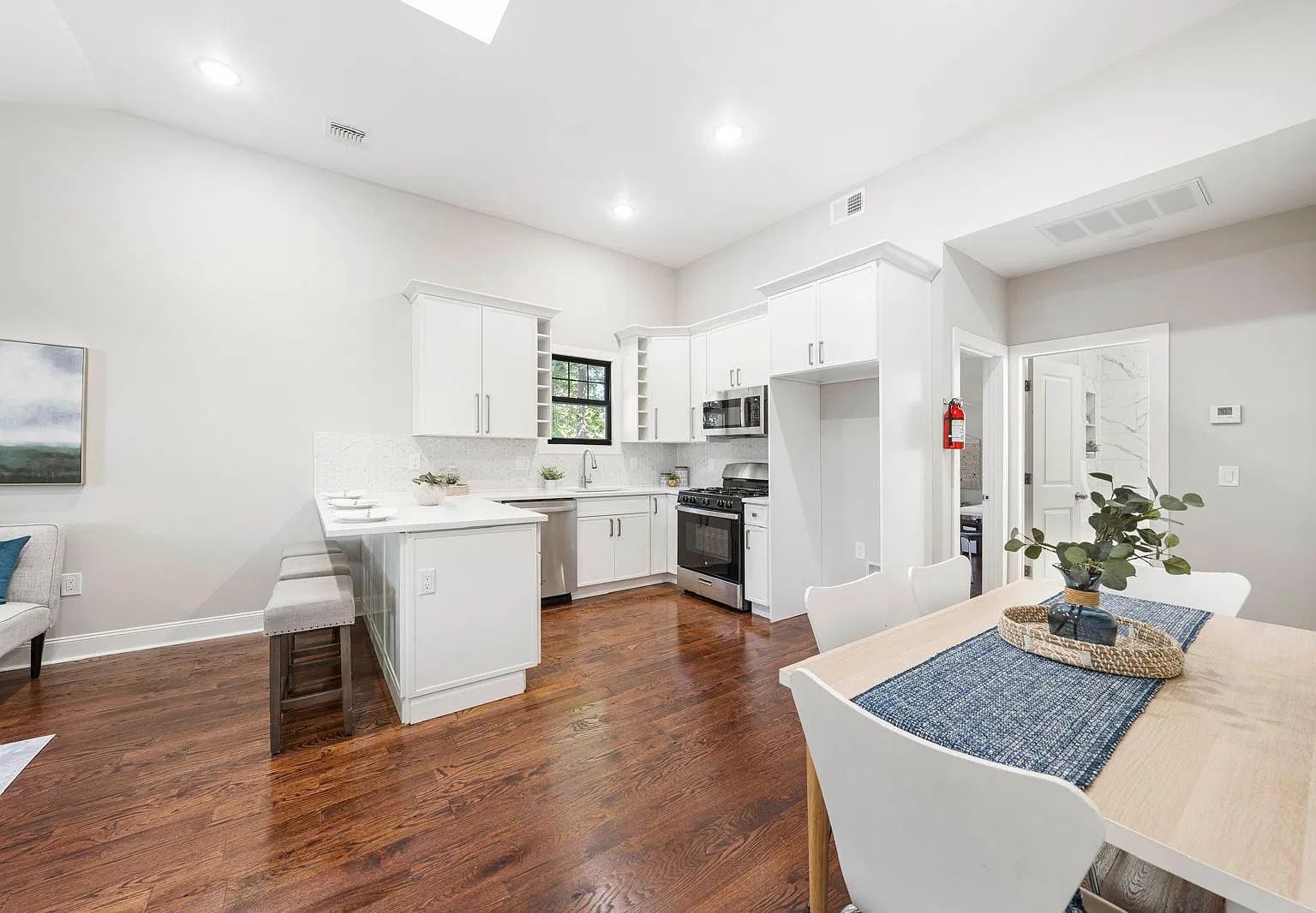20 Madison Ave — Photo 1