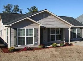 400 Mill Pond Dr, Phenix City, AL 36870