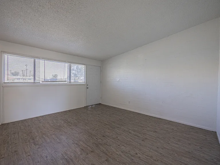 2115 W Devonshire Ave, Phoenix Az — Photo 33