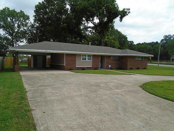 3rd image of 868 Whitehaven Ln