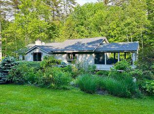 202 Pratt Bridge Rd, Jamaica, VT 05343