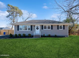 1109 Seaman Ave, Beachwood, NJ