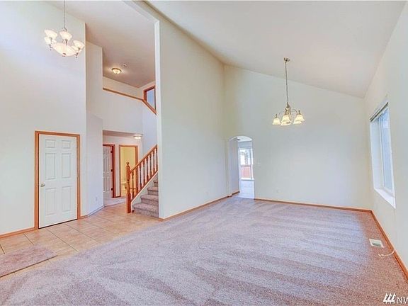 3rd image of 16209 87th Ave E