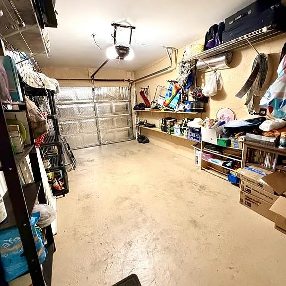 6075 Glendale Dr — Photo 5