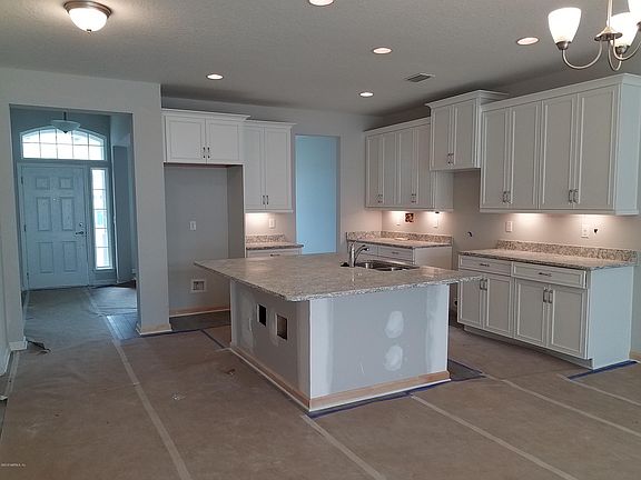 2nd image of 14630 Garden Gate Dr