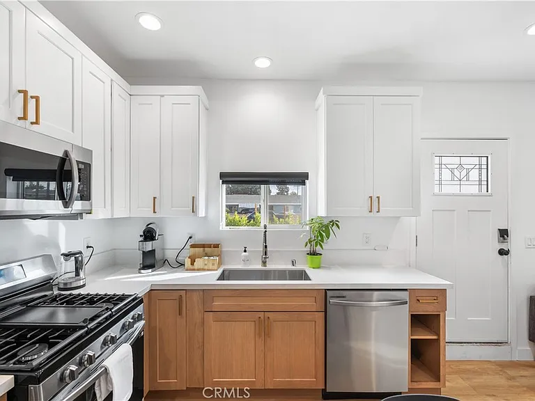 10290 Monte Vista Ave — Photo 14