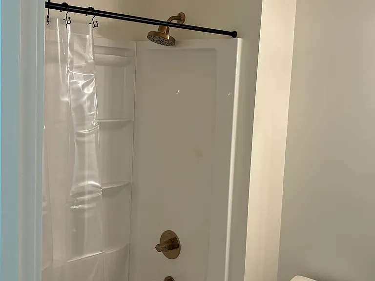 138 Ash Ln — Photo 15