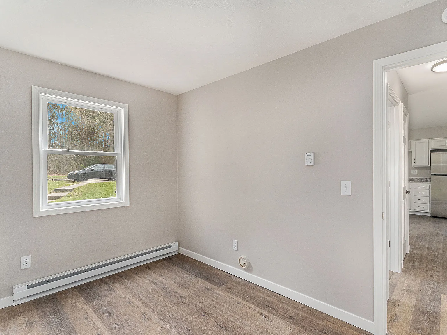 2 bed, 1.0 bath, $1,100 — Photo 1