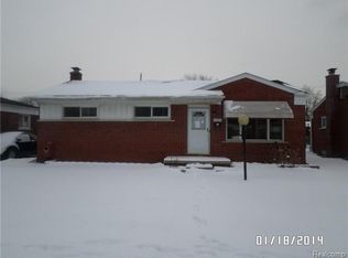 3345 Maple Dr, Melvindale, MI 48122
