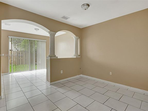 5th image of 2874 SE 15th Rd #52