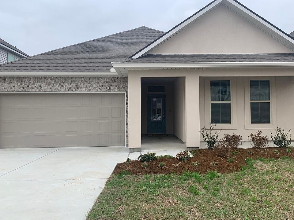 1st image of 5615 Oakwood Dr