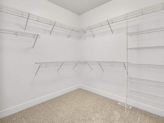 5th image of 606 Kevin Rd