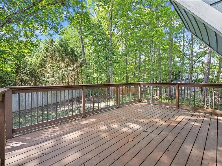 4616 Thendara Way — Photo 30