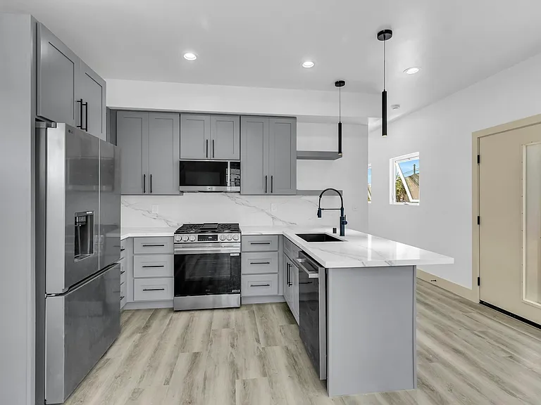 422 Arbor Dr — Photo 9