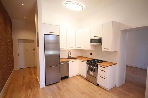 Sold by Fillmore | media 1